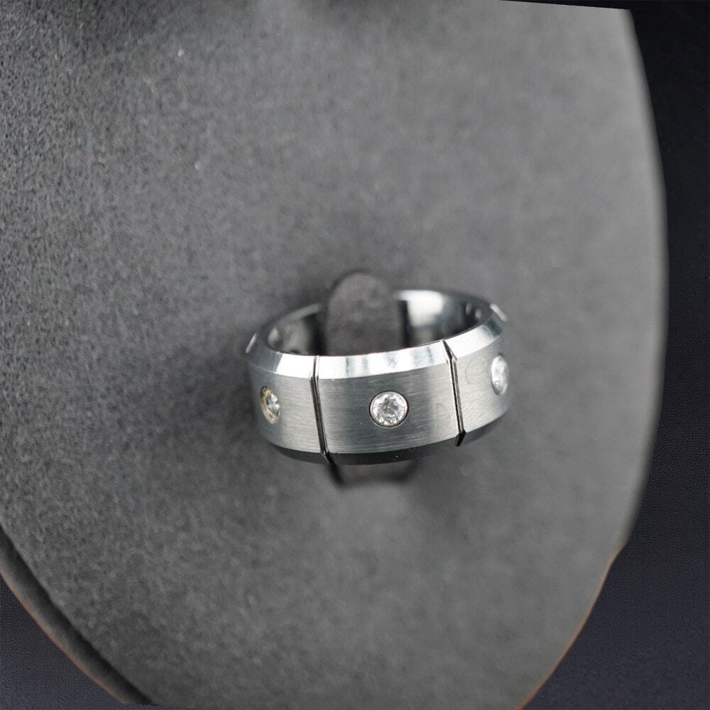 Tungsten Carbide Band Ring Size 5 Missing Stone For Parts or Repair